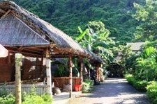 Villaggio di Viet Hai: una Scoperta Autentica nella Baia di Lan Ha